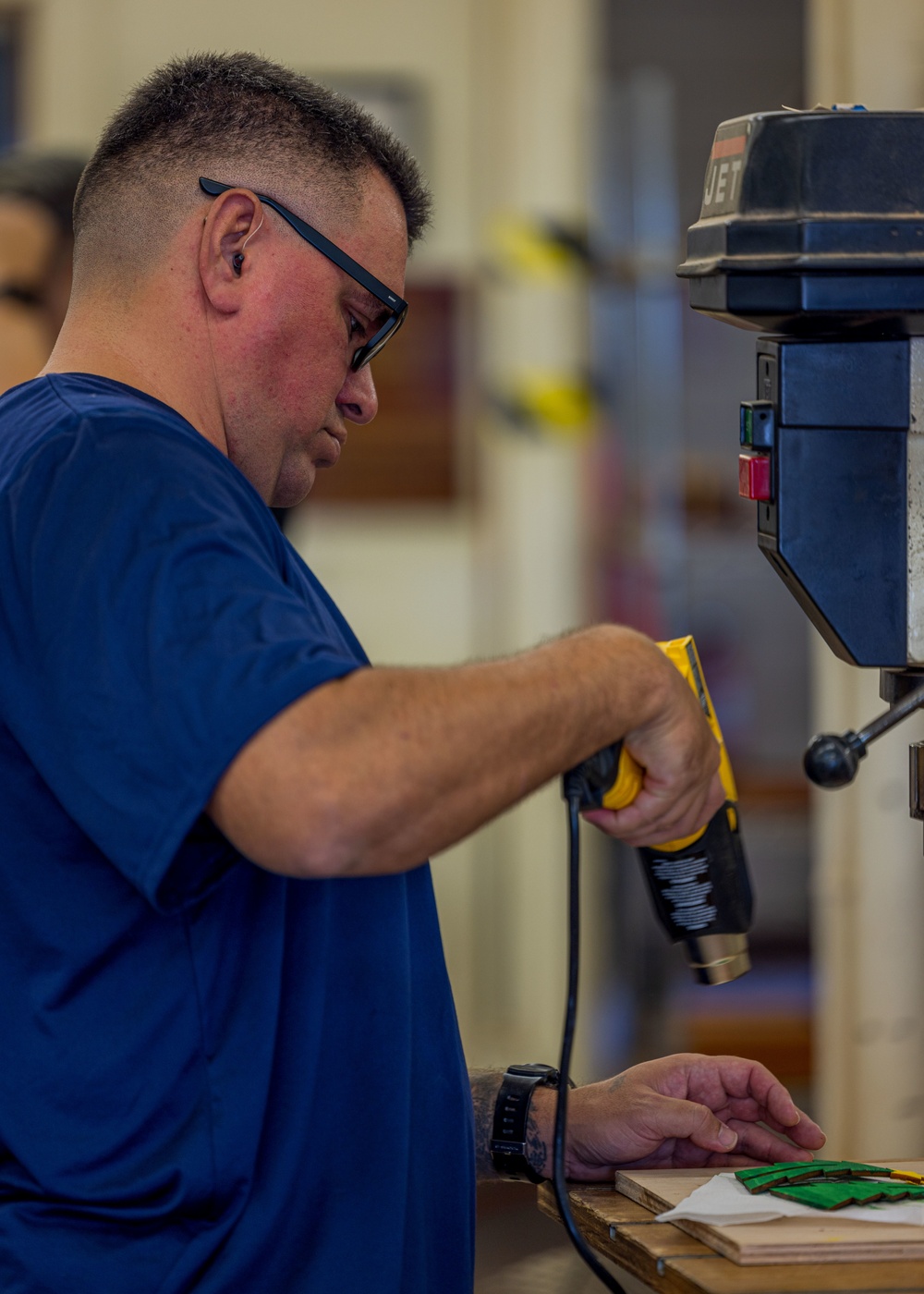 Hawaii Wounded Warriors Take Part in Wood Working in Honor of Warrior Care Month