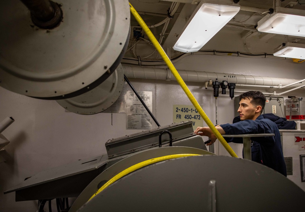 221109-N-HD110-0284 221109-N-HD110-0284