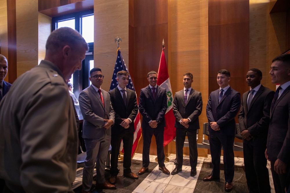 Deputy Commander of U.S. Marine Corps Forces, South Visits Peru