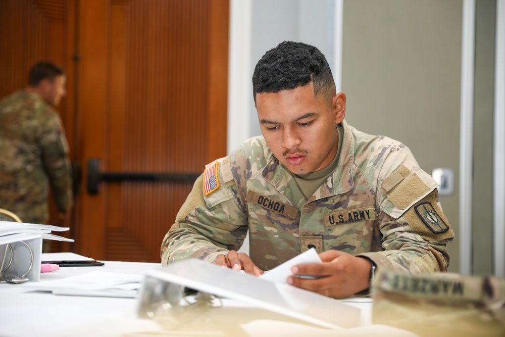 Noncommissioned officers graduate from the retention training course