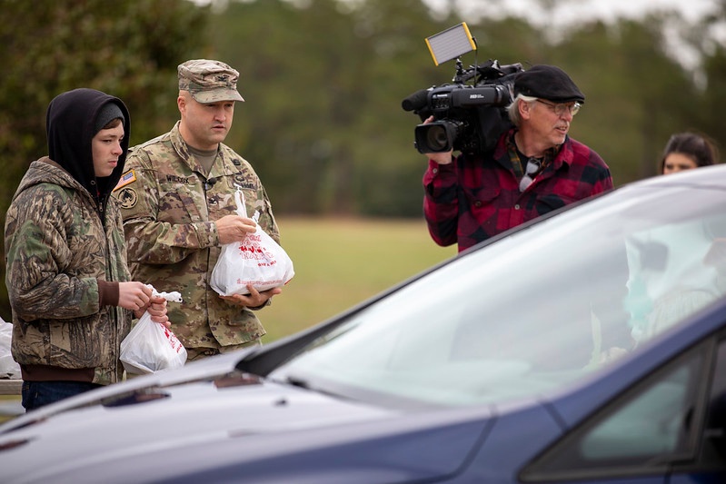 Giving Thanks To Our Troops