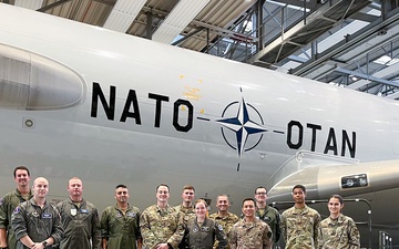 Electromagnetic spectrum operations instructors provide training in Germany