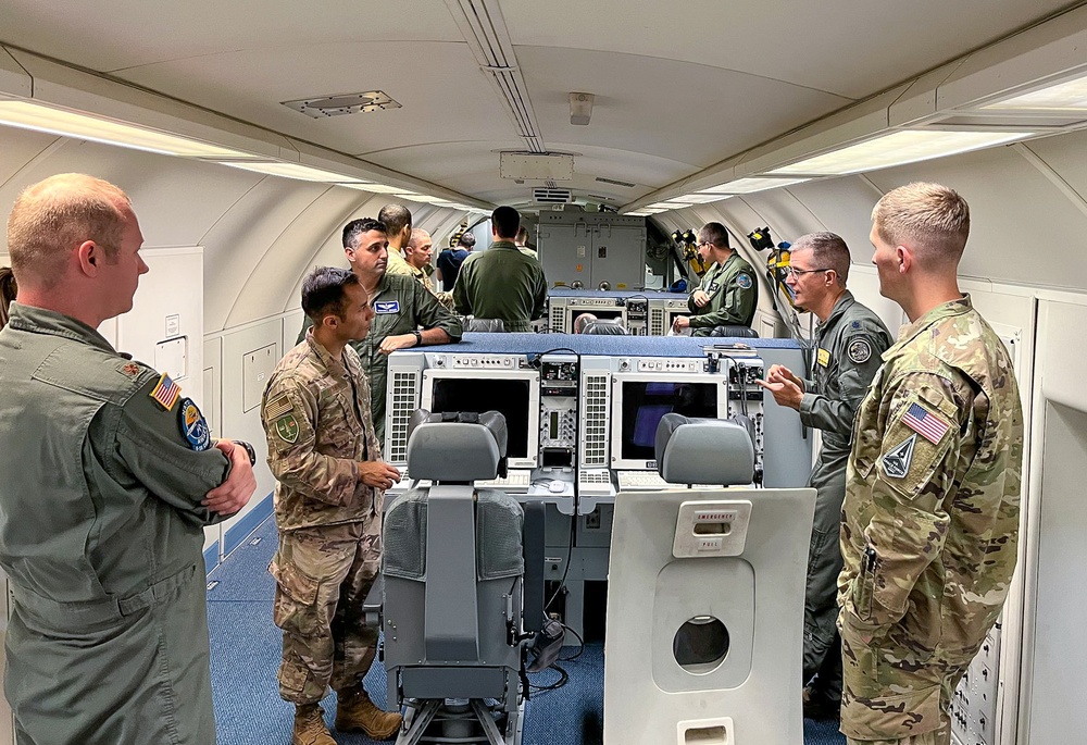 Electromagnetic spectrum operations instructors provide training in Germany