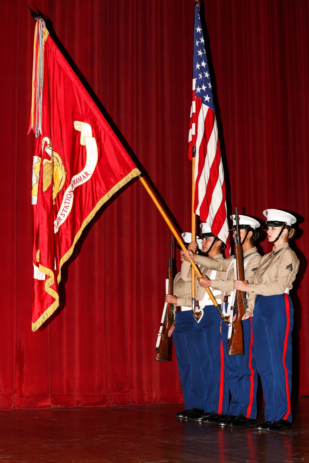 Cake cutting ceremony commemorates 247th Marine Corps birthday