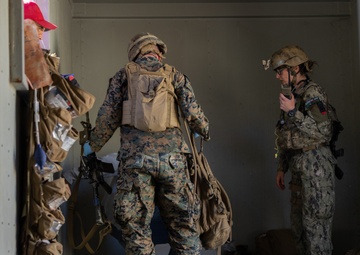 Operation Firebreak: Marines, sailors conduct integrated medical training