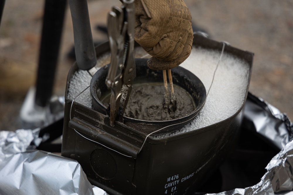 9th Engineer Support Battalion Marines conduct Demolition Range