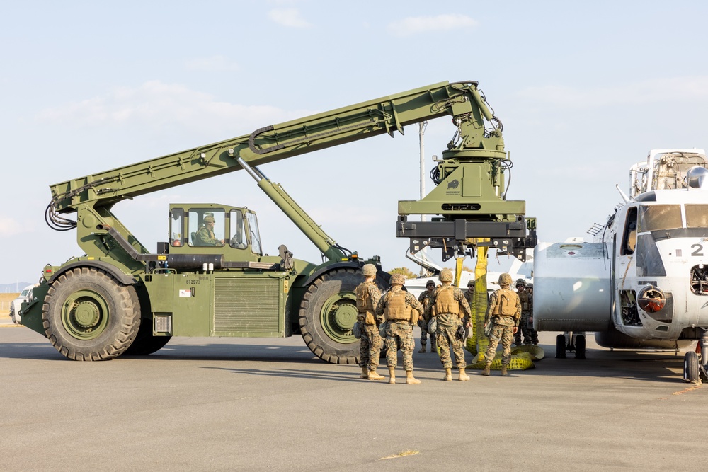 Exercise Active Shield 2022: US Marines conduct an aircraft recovery operation