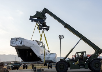 Headline:   Exercise Active Shield 2022: US Marines conduct an aircraft recovery operation