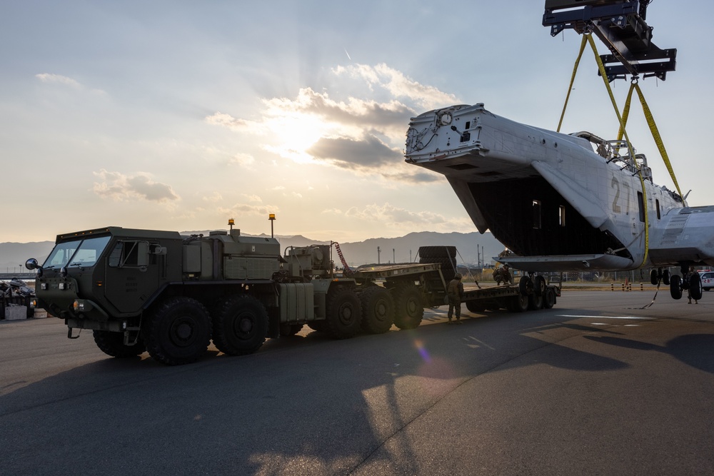 Exercise Active Shield 2022: US Marines conduct an aircraft recovery operation