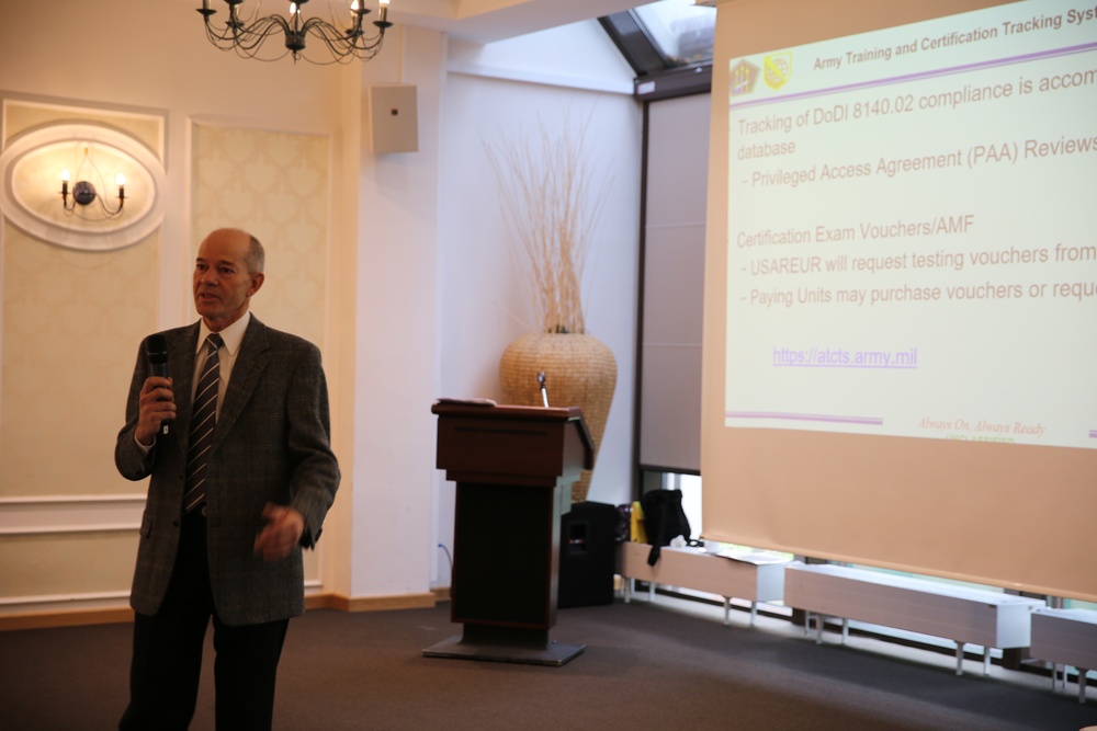 Communicators Forums build trust, increase collaboration