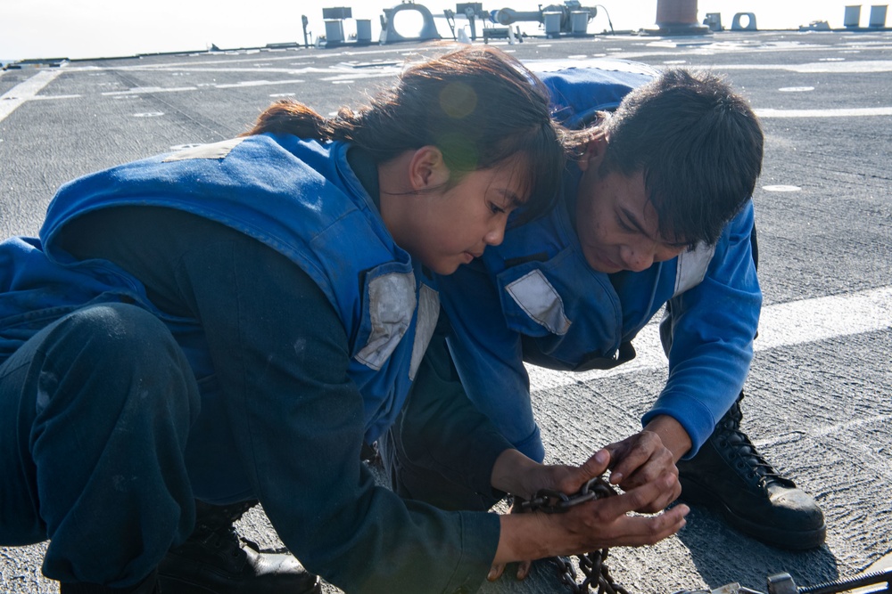 USS Milius (DDG 69) Sails The Philippine Sea