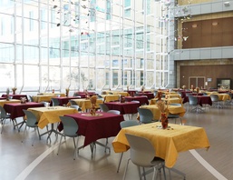 William Beaumont Army Medical Center  prepare for its annual Thanksgiving meal