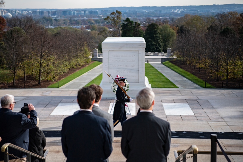 Members of the U.S. Bureau of Reclamation Visit ANC and Participate in a Public Wreath-Laying Ceremony at the Tomb of the Unknown Soldier