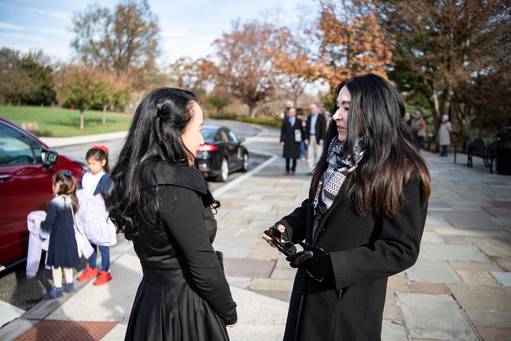 Members of the U.S. Bureau of Reclamation Visit ANC and Participate in a Public Wreath-Laying Ceremony at the Tomb of the Unknown Soldier