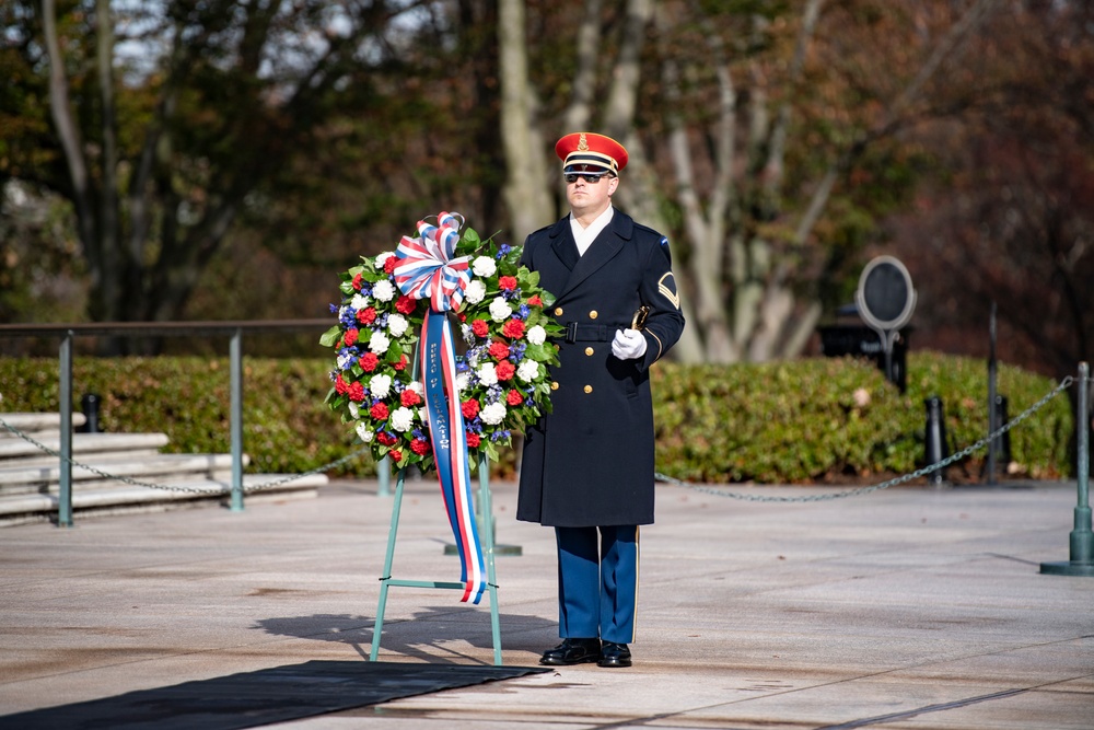 Members of the U.S. Bureau of Reclamation Visit ANC and Participate in a Public Wreath-Laying Ceremony at the Tomb of the Unknown Soldier