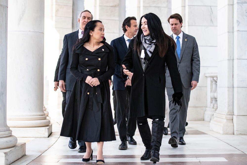 Members of the U.S. Bureau of Reclamation Visit ANC and Participate in a Public Wreath-Laying Ceremony at the Tomb of the Unknown Soldier