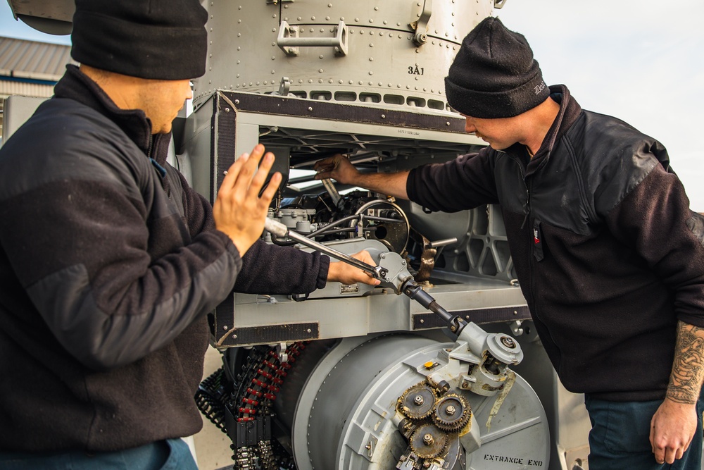 USS Paul Ignatius (DDG 117) Sailors Conduct Maintenance on CIWS