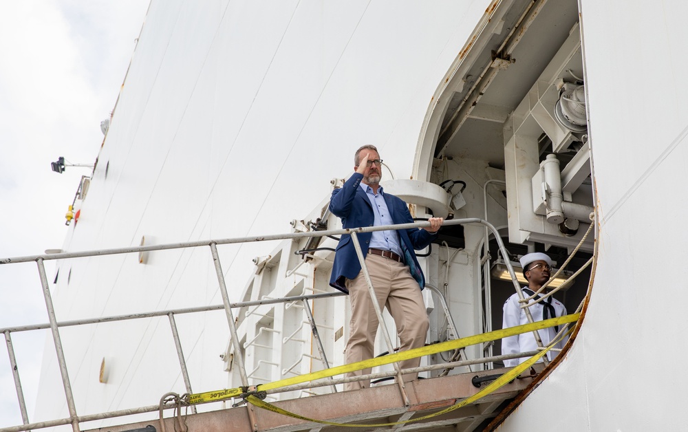 U.S. Ambassador to Venezuela James Story visits Cartagena, Columbia during Continuing Promise 2022