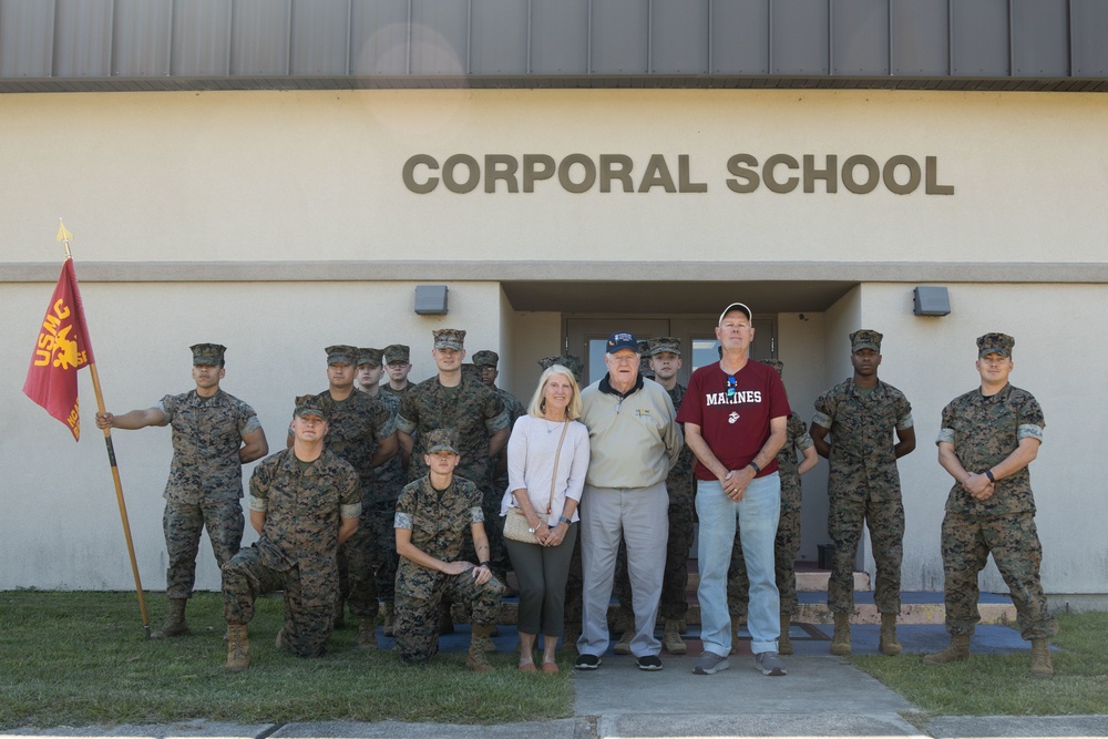 Chosin Few Visits MCAS Beaufort