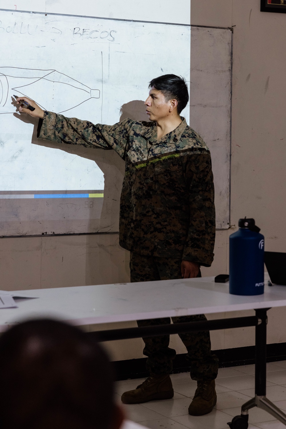 Starting with the Basics – EOD Marines teach the PNTL EOD Team