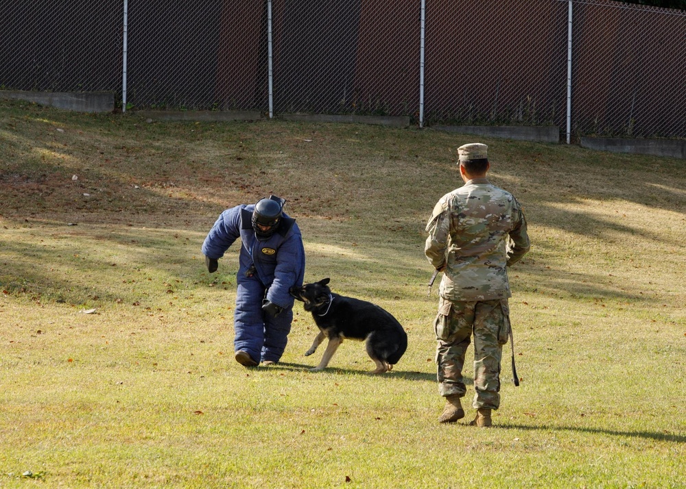 U.S. Army Garrison Japan hosts Japanese law enforcement agencies