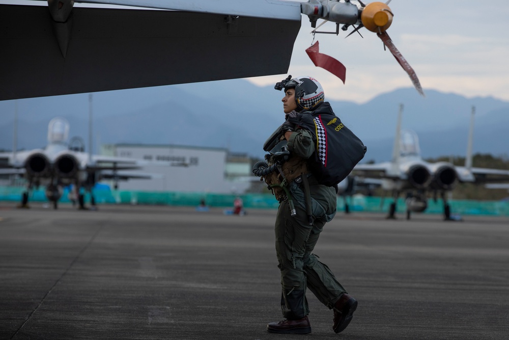 Keen Sword 2023: VMFA-312 Launch From Nyutabaru