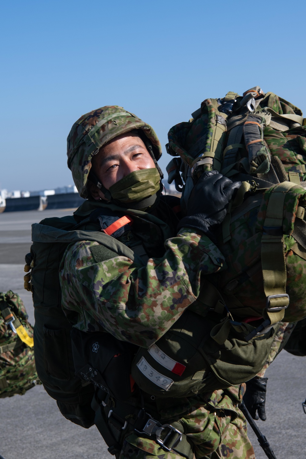 36th Airlift Squadron and JGSDF team up for jump training