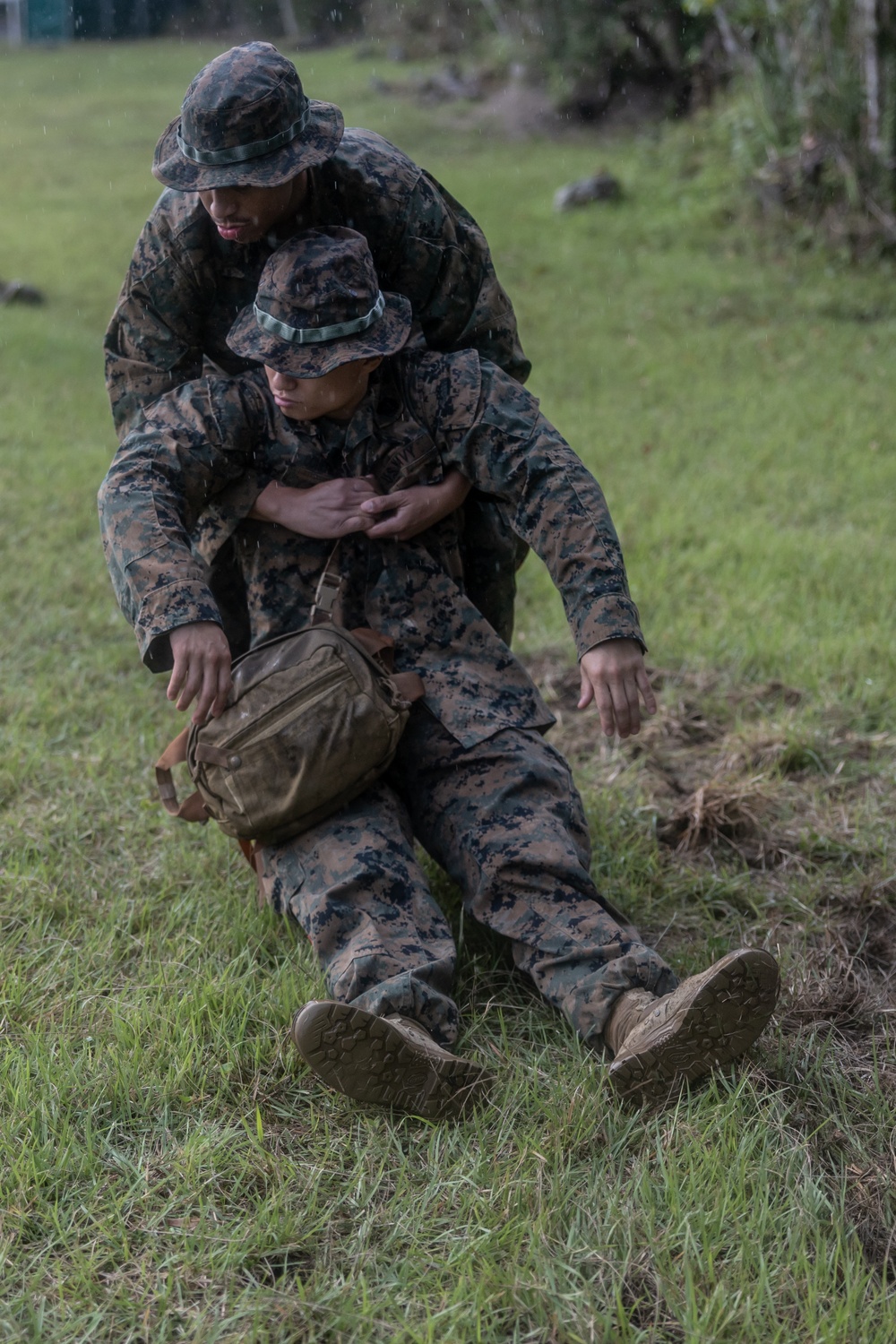 3rd Landing Support Battalion Marines Conduct Conditioning Hike and Combat Skills Training Event