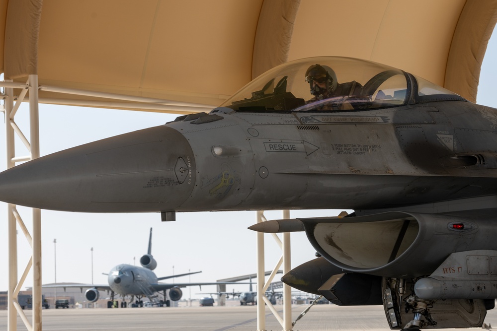 PSAB F-16 Fighting Falcon Pre-Launch