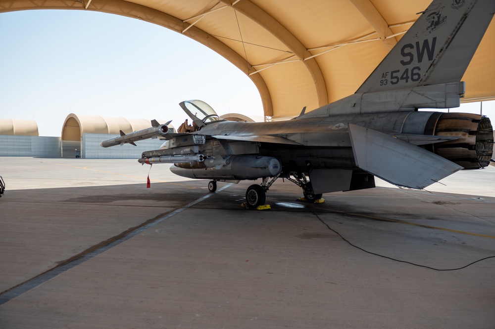 PSAB F-16 Fighting Falcon Pre-Launch