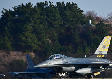 Juvats crush Friday flight ops