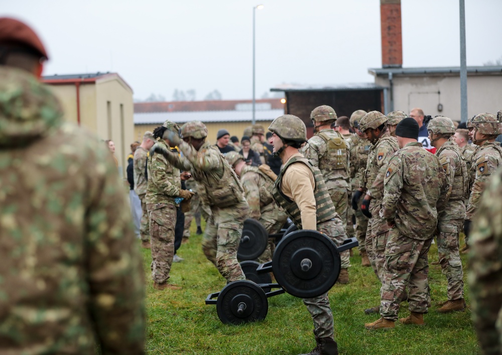 eFP Battle Group Poland Compete Together to Fight Together