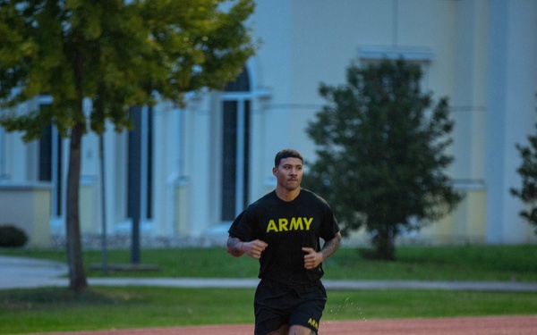 Soldiers conduct PT during Squad Leader Summit