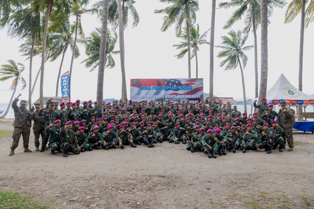 Keris MAREX 23 Beach Cleanup