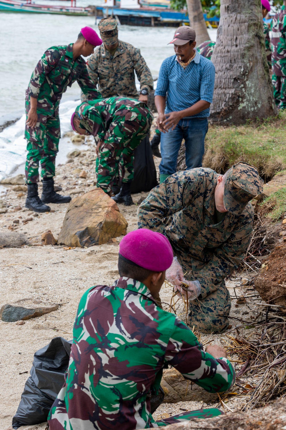 Keris MAREX 23 Beach Cleanup