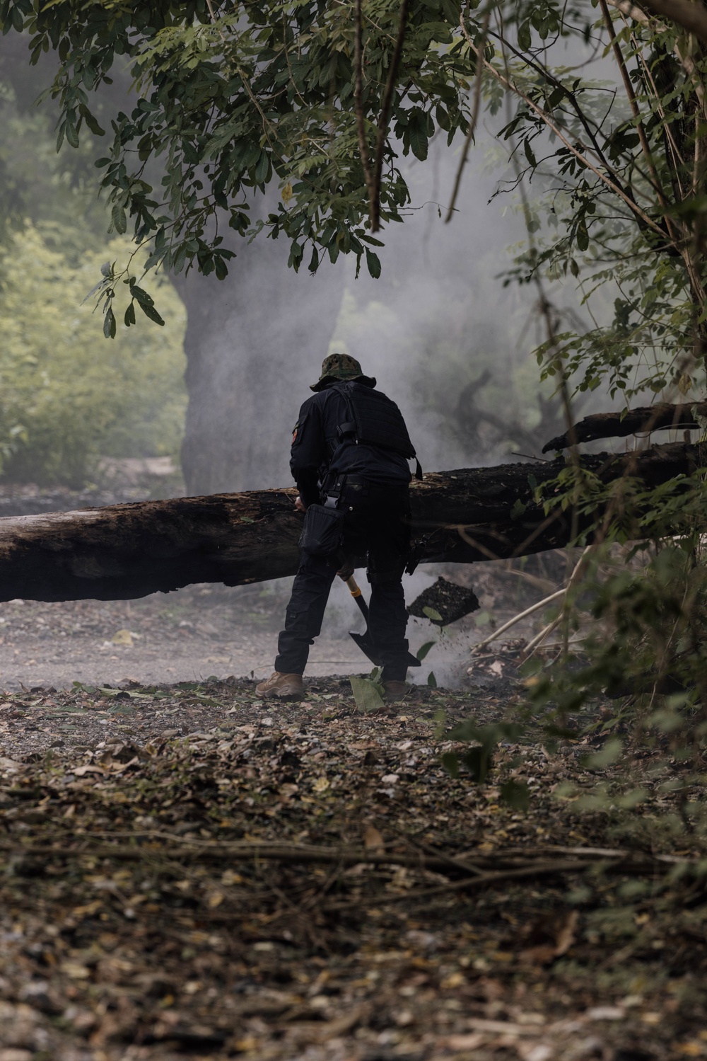 Ride Along – EOD Marines Observe PNTL EOD Team