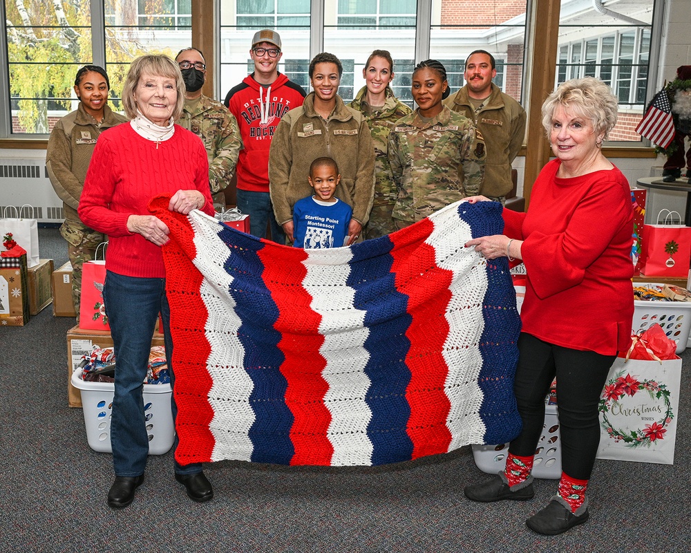 Holiday Earth Angel group helps bring holiday cheer to Selfridge Airmen