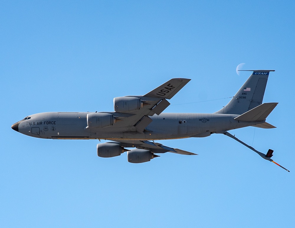 CMSgt Williams &amp; MSgt Armstrong Fini-Flight