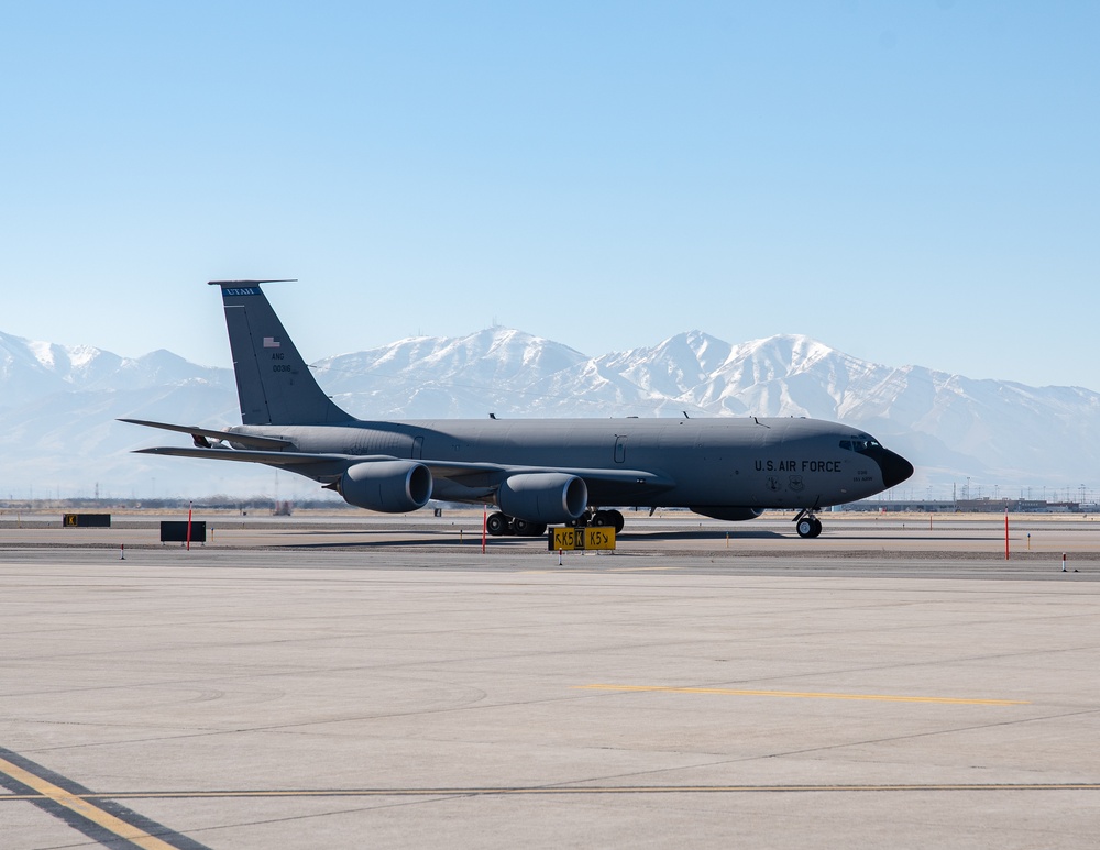 CMSgt Williams &amp; MSgt Armstrong Fini-Flight