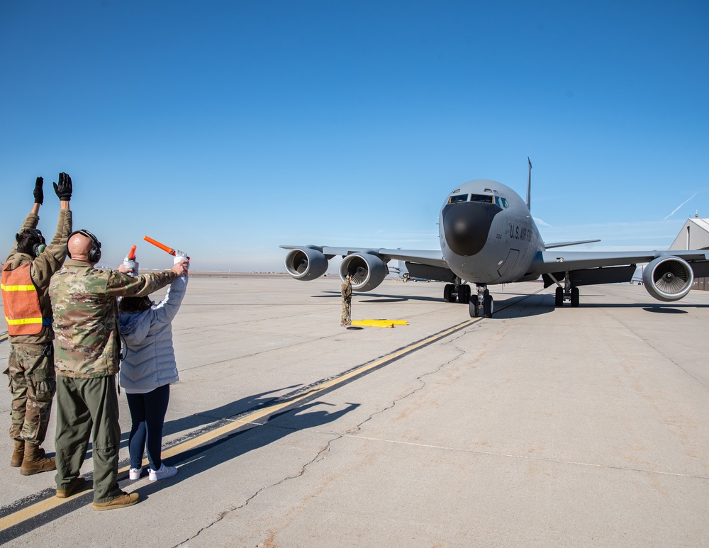 CMSgt Williams &amp; MSgt Armstrong Fini-Flight