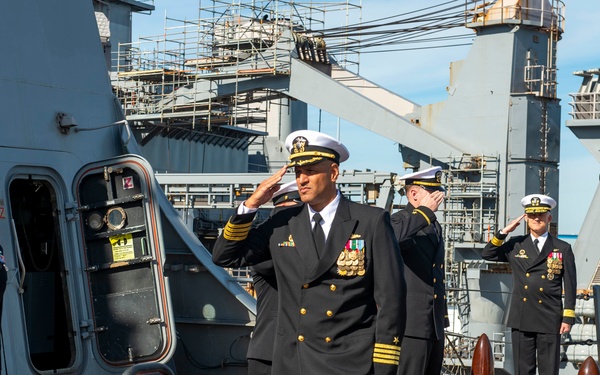 PHIBRON ONE CHANGE OF COMMAND