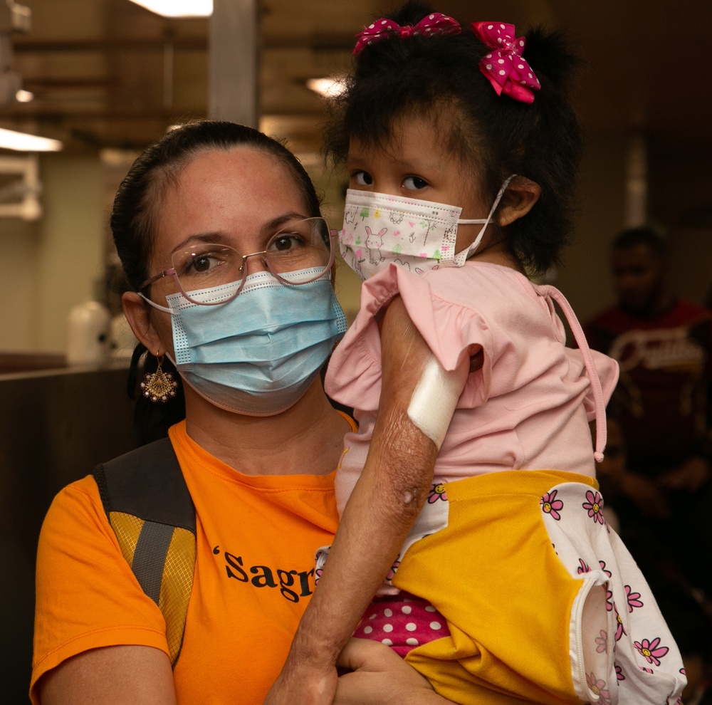 YOUNG COLOMBIAN PATIENT RECEIVES SCAR-REVISION SURGERY ABOARD USNS COMFORT