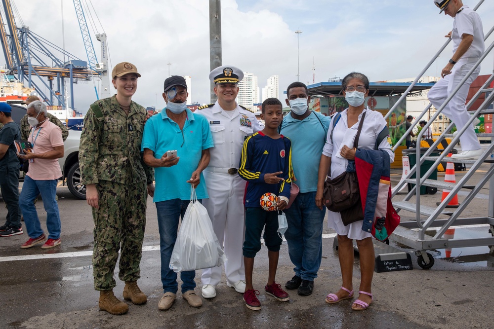 Patients Departing USNS Comfort