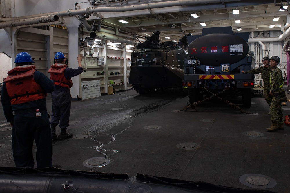 AAV Operations aboard USS New Orleans during Keen Sword 23