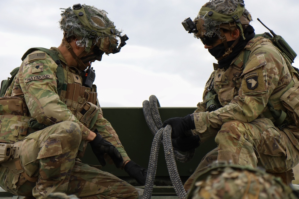 1-26 IN Joint Air Assault Operations at Exercise Justice Sword