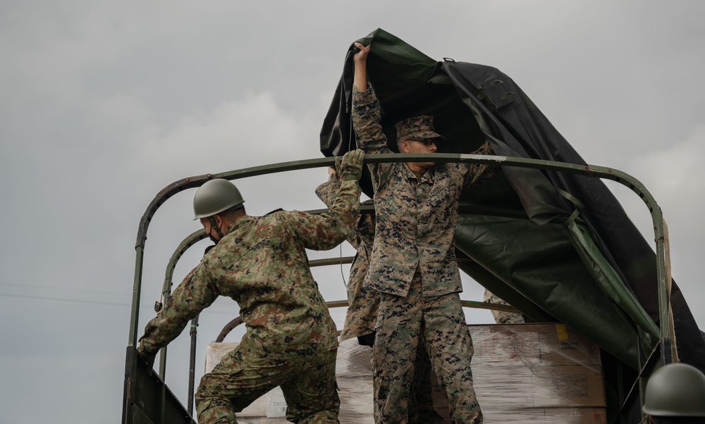 U.S. Marines and JGSDF Conduct Bilateral Convoy | Keen Sword