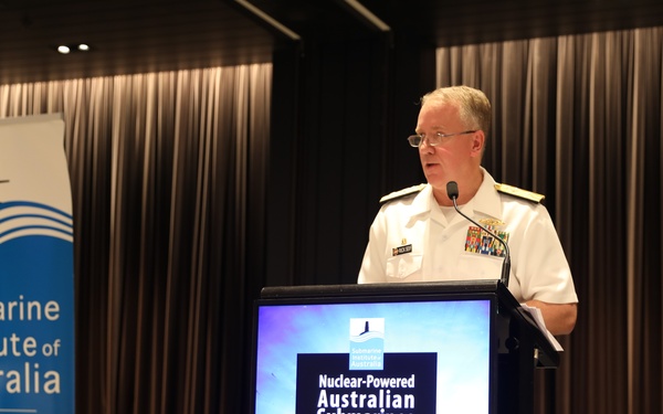 Commander, Submarine Group 7 Speaks at Submarine Institute of Australia Conference