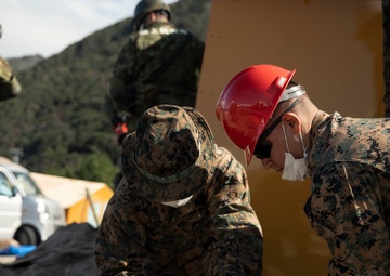 9th Engineer Support Battalion Marines Participate in  Humanitarian Aid/Disaster Relief Demonstration  with Japan Ground Self Defense Force Counterparts