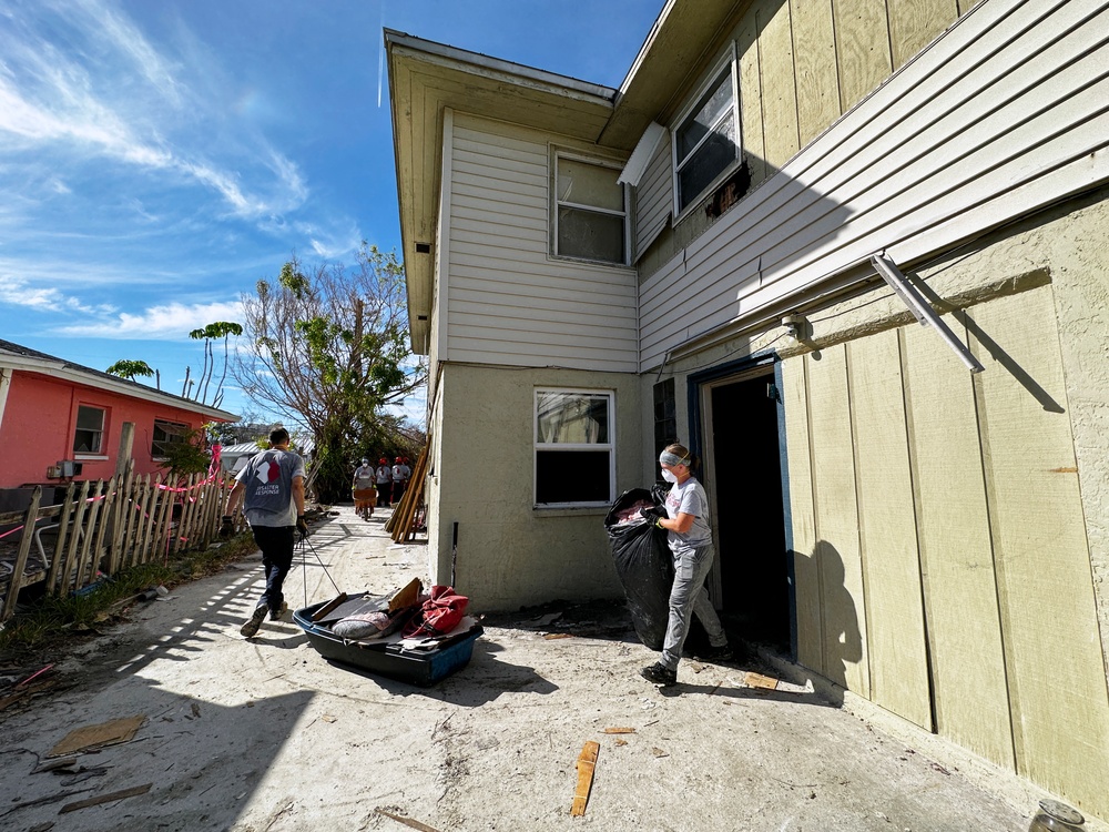 Team Rubicon Cleans Up a House Damaged by Hurricane Ian