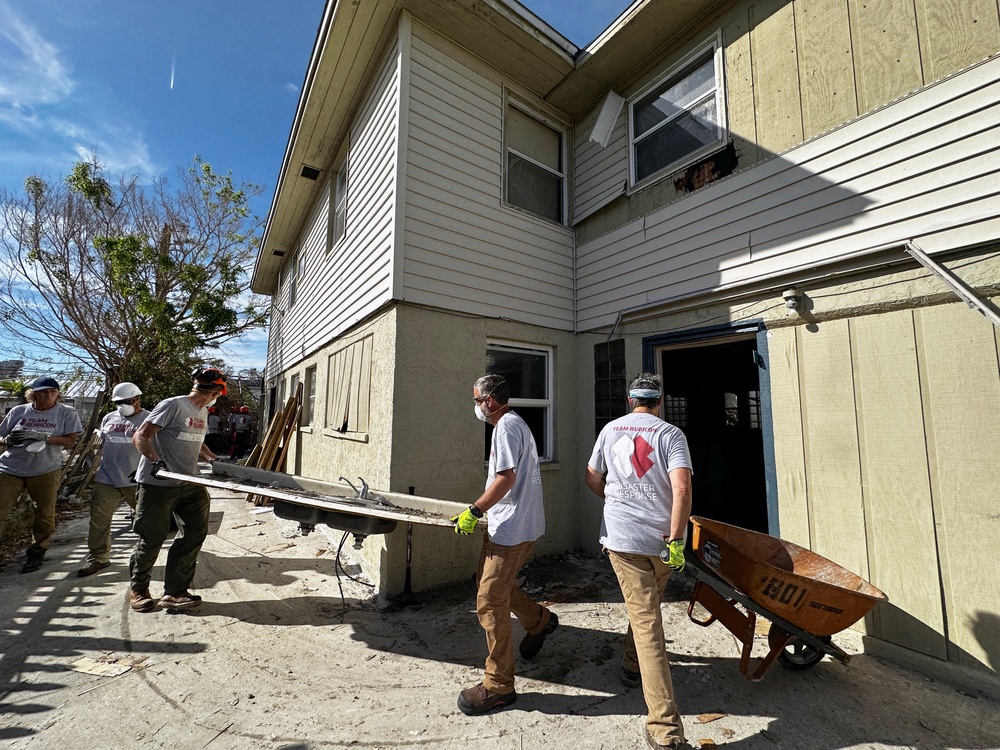 Team Rubicon Cleans Up a House Damaged by Hurricane Ian